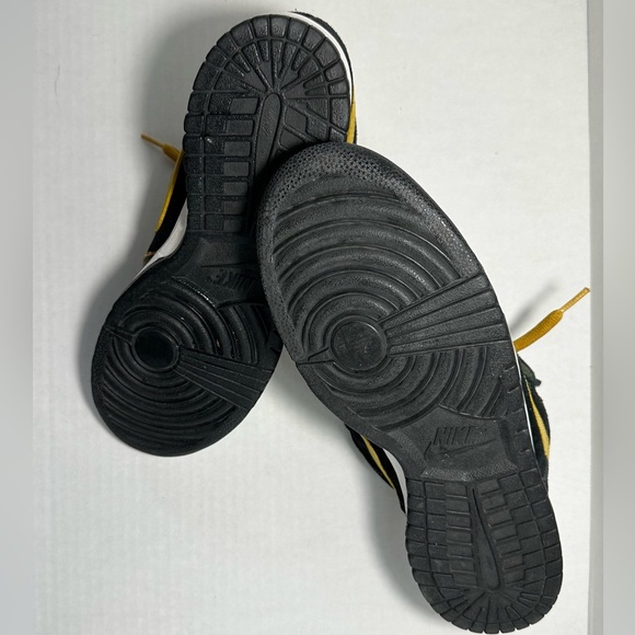 Nike SB Mid Dunk Premium Size 10.5 - Picture 13 of 13